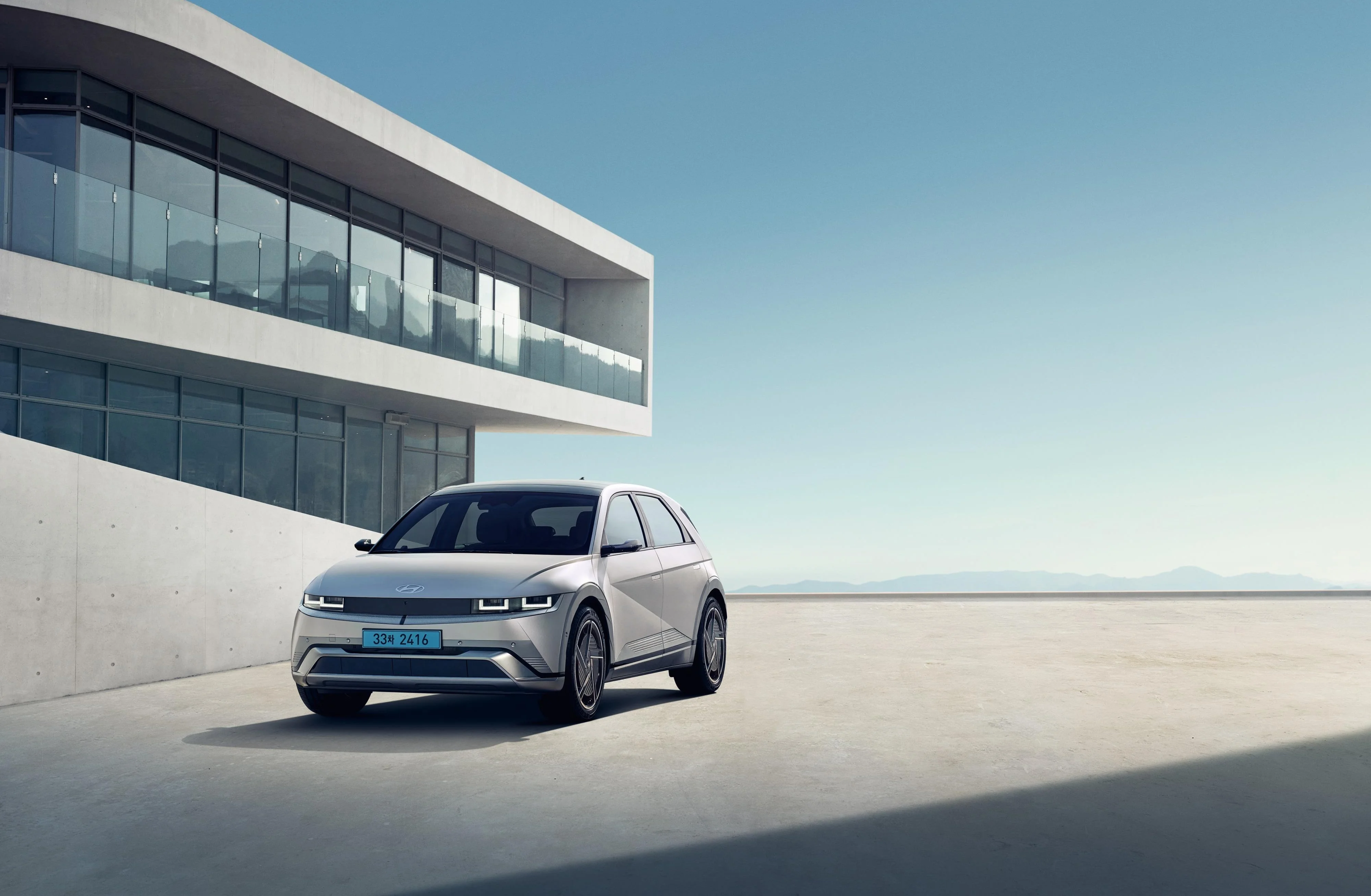 Used Hyundai IONIQ 5 - Sell your Hyundai car in Switzerland | CompriamoAuto.ch