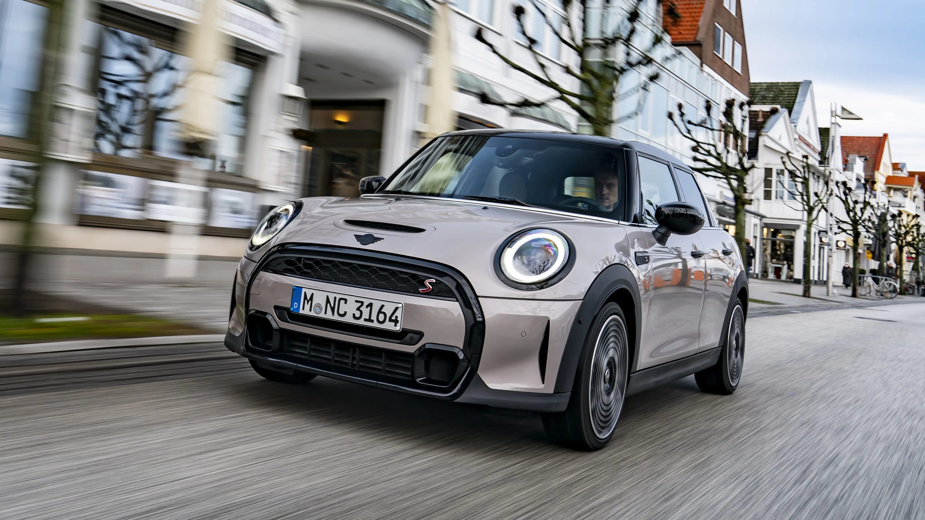 Used Mini MINI 5 DOOR - Sell your Mini car in Switzerland | CompriamoAuto.ch