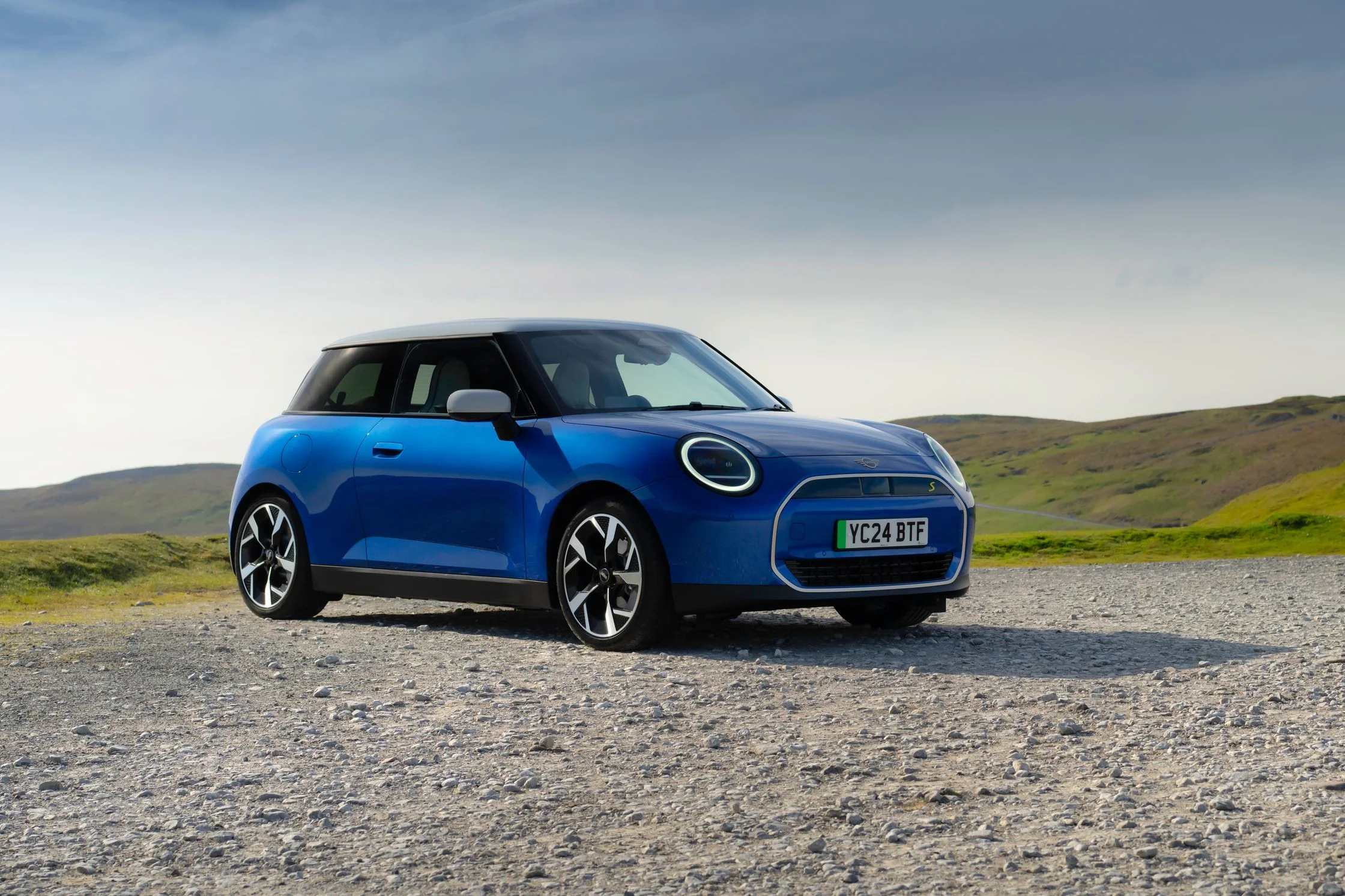 Used Mini COOPER SE - Sell your Mini car in Switzerland | CompriamoAuto.ch
